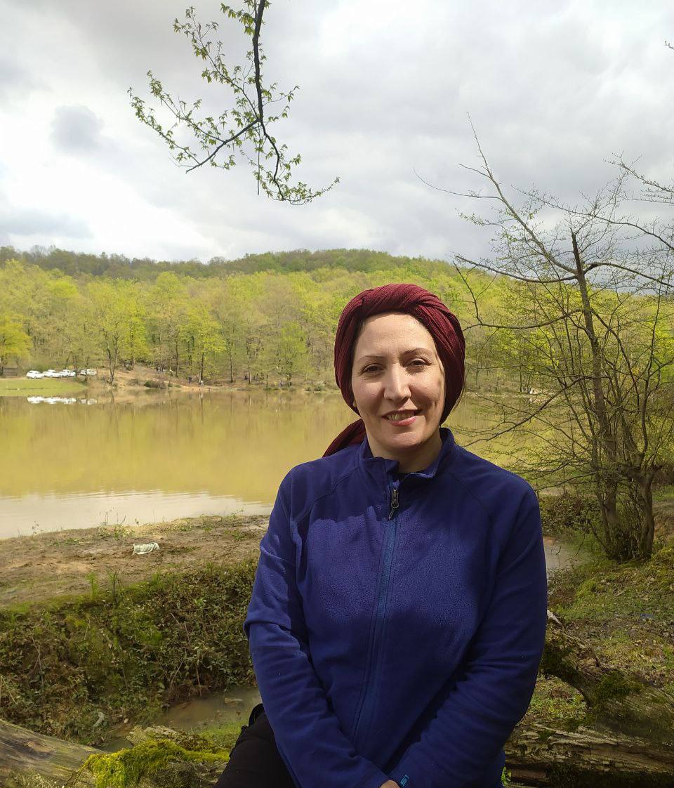 16 سجينة إيرانية في "إيفين" يطالبن بإلغاء حكم الإعدام بحق شريفة محمدي