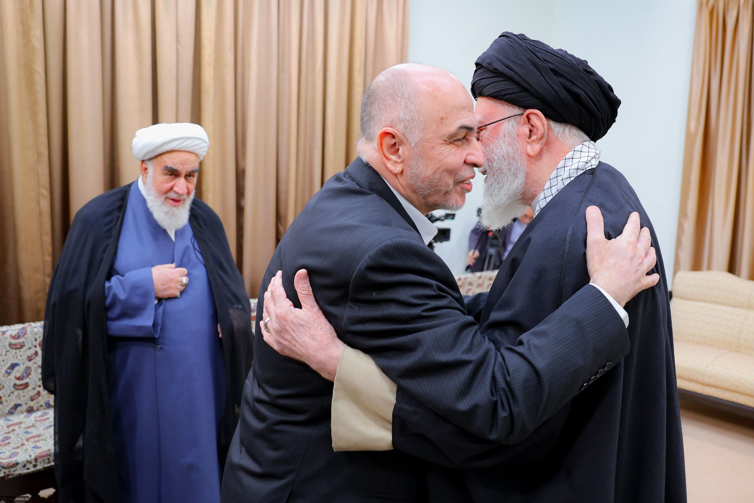 Khamenei meets Hamas leaders, doubles down on anti-US stance