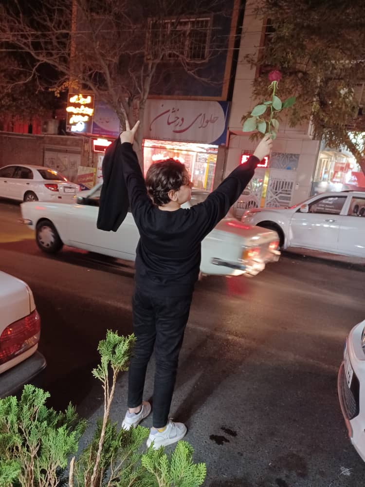 آغاز دوباره ارسال پیامک حجاب به صاحبان خودرو‌ها و گزارش‌ها درباره فعالیت گشت‌ارشاد