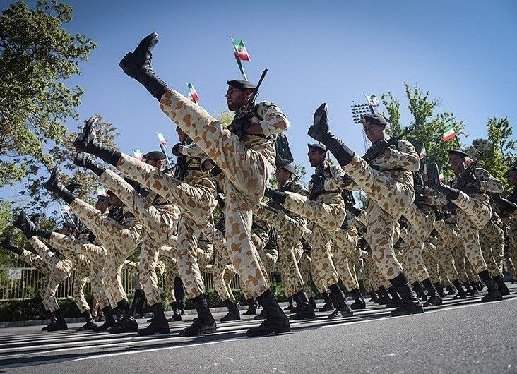 تهدید نیروهای مسلح جمهوری اسلامی نسبت به هرگونه «چند صدایی» درباره وضعیت کشور