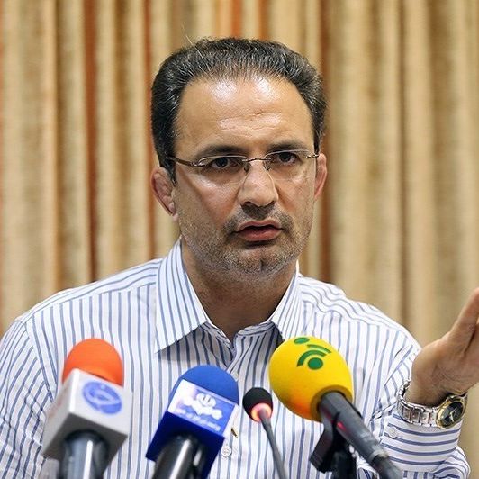 خادم خطاب به سخنگوی دولت؛ ابتدا امثال توماج صالحی را آزاد کنید، بعد به کریمی بگویید برگردد