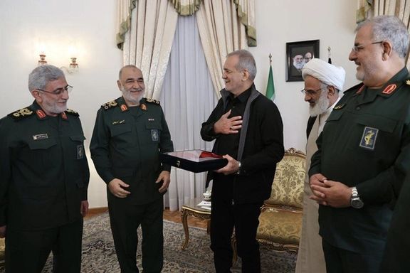 بودجه نظامی ۱۴۰۴؛ تشدید تبعیض میان سپاه و ارتش، بحران بازنشستگی در نیروهای نظامی و امنیتی