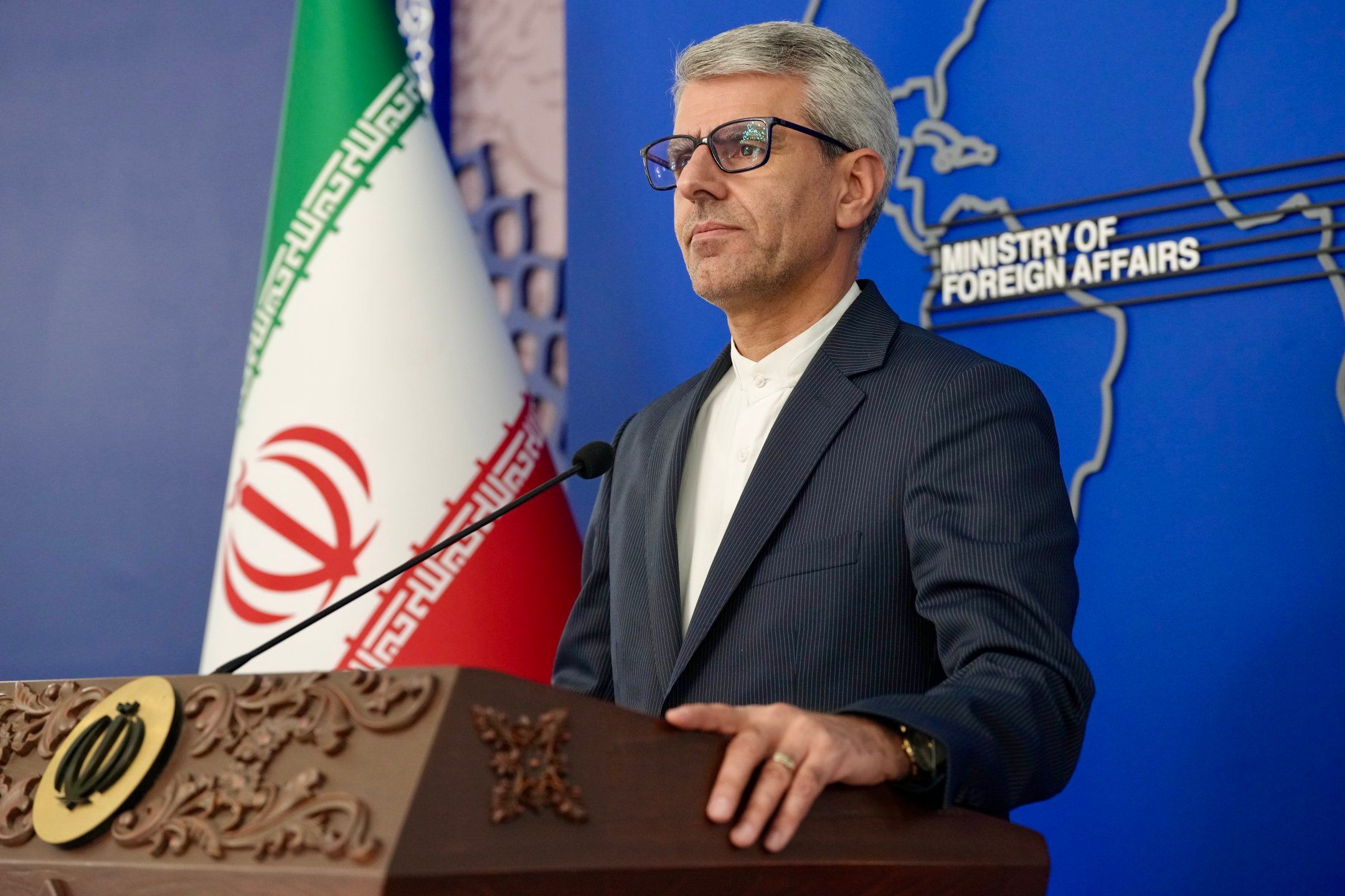 وزارت خارجه جمهوری اسلامی رصد و آزار ایرانیان مقیم استرالیا را تکذیب کرد