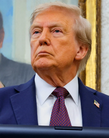 ترامب يمدد حالة الطوارئ الوطنية الأميركية تجاه إيران عامًا آخر