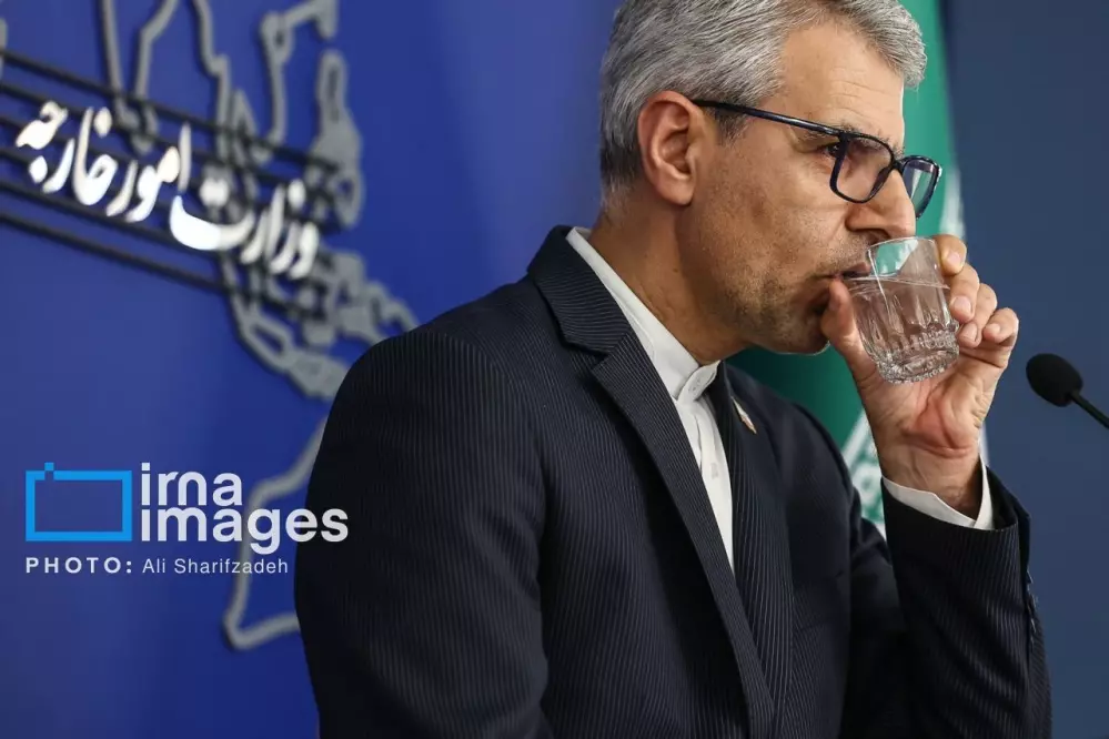 سخنگوی وزارت خارجه ایران: وزیر خارجه آمریکا درباره موشک‌های ما بی‌خود گفته است