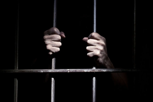 زیر پا گذاشتن اخلاق حرفهای: سیاسیسازی روانپزشکی در ایران