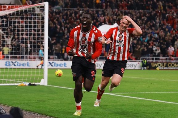 ساندرلند ۲-۲ آرسنال؛ توقف غیرمنتظره توپچیها پس از هشت کلینشیت و ۱۰ برد پیاپی