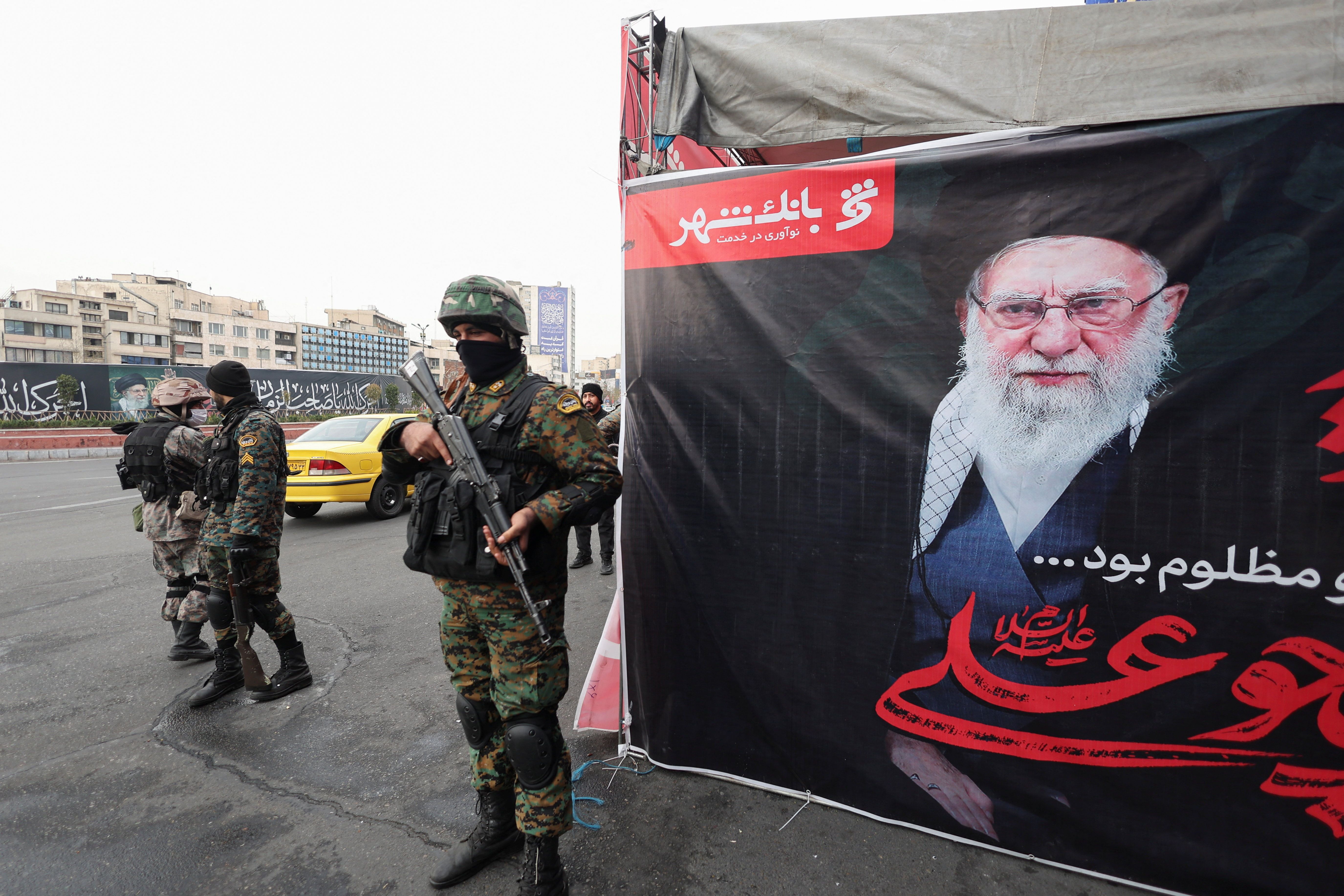 جزییات تازه از محل استقرار نیروهای امنیتی و ایست‌های بازرسی در نقاط مختلف ایران