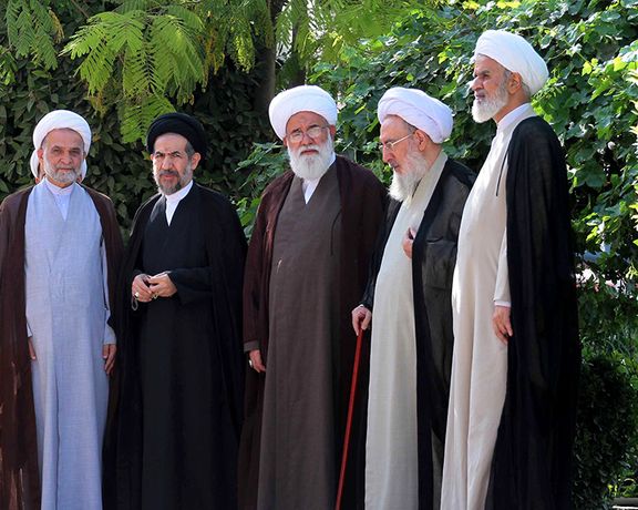 بیانیه اساتید حوزه علمیه تهران: ترامپ مهدورالدم است