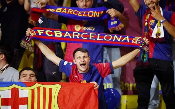 محرومیت از حضور تماشاگران، جریمه یوفا برای نژادپرستی یک هوادار بارسلونا