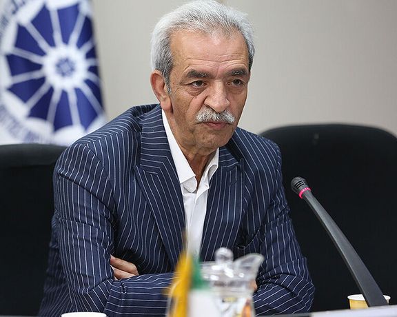 رییس اتاق بازرگانی ایران: سهم کشور از اقتصاد جهانی نسبت به ۴۰ سال قبل نصف شده است
