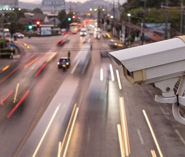 تقارير إعلامية عن تعاون شركة "بوش" الألمانية مع نظام طهران لاعتقال رافضات الحجاب الإجباري