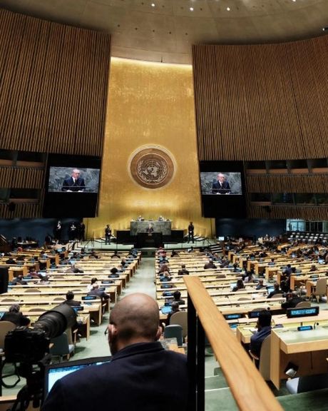 مجمع عمومی سازمان ملل قطعنامهای را برای مبارزه با انکار هولوکاست تصویب کرد