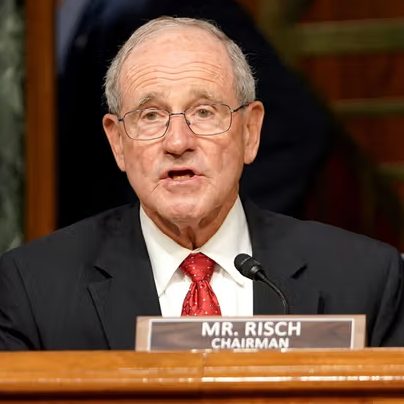 سيناتور أميركي: اضطهاد النظام الإيراني للأقليات الدينية غير مقبول