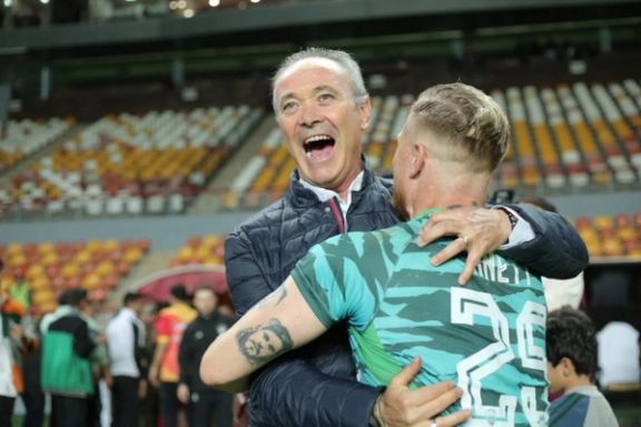 «گلمحمدی به لیگ برمیگردد؟»؛ سرمربی اسپانیایی فولاد قراردادش را فسخ کرد