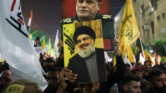 Iraqi daily warns of Syria scenario if Baghdad stays in Tehran's embrace