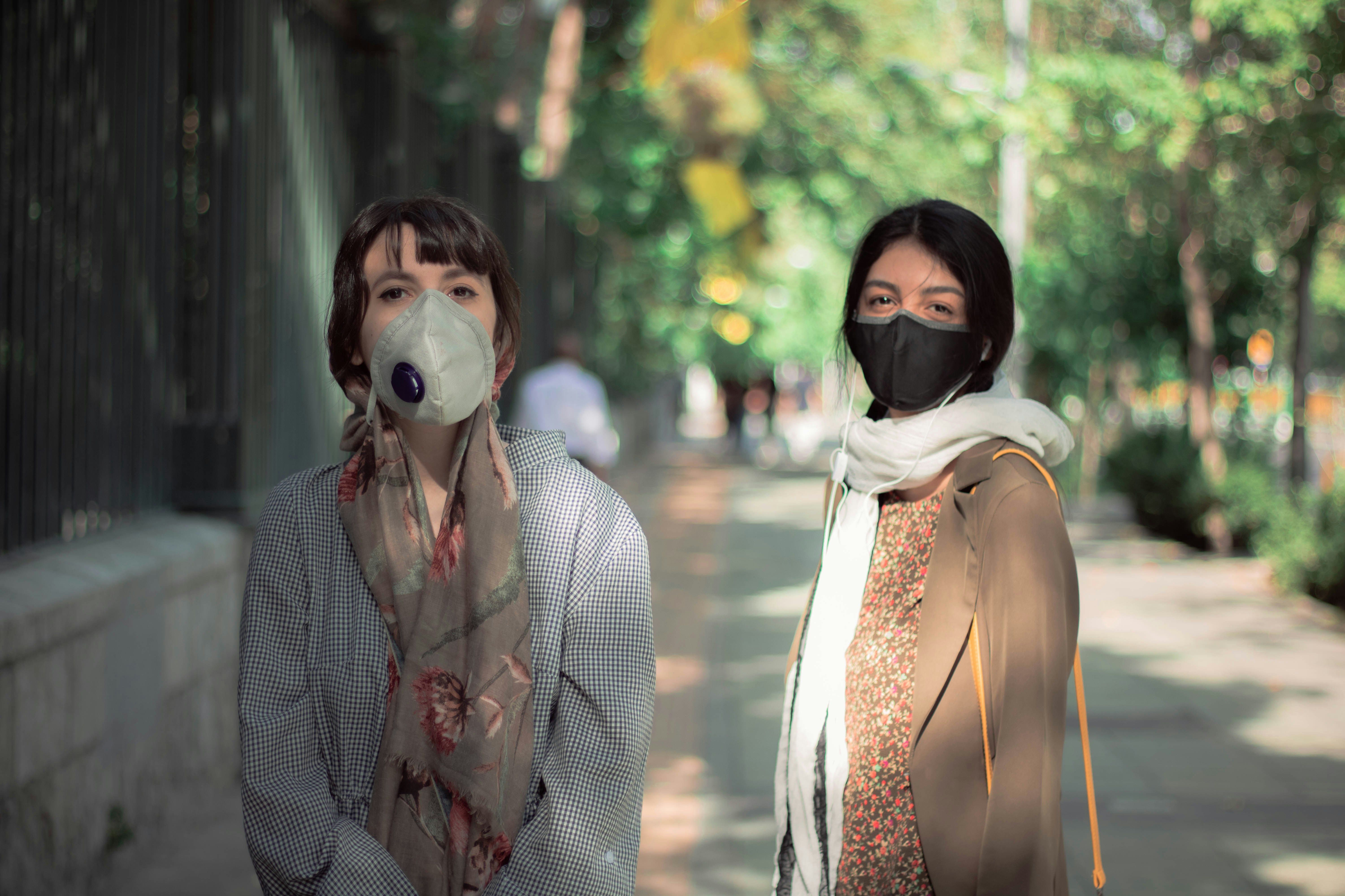 دراسة جديدة: الفقر والضغوط والقمع تعزز" الإحساس بالحرمان" في طهران