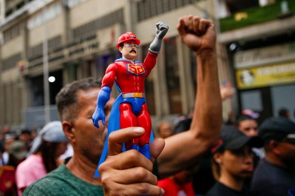 Iran's funds already withdrawn from Venezuela, chamber chief says