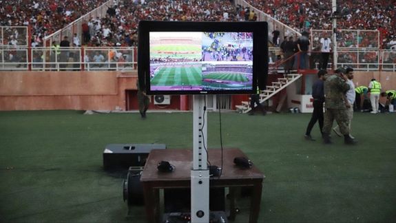 فرهیختگان مدعی شد؛ صداوسیما تصاویر VAR را سانسور میکند تا انحصاری باشد