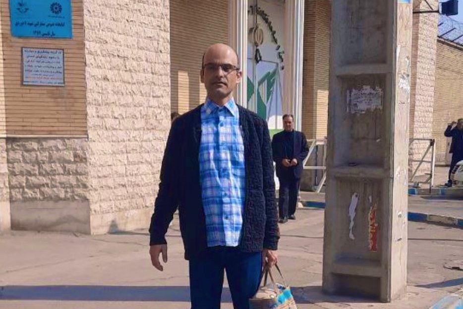 حامد قره‌اوغلانی، زندانی سیاسی در ارومیه، در پی یک ماه اعتصاب غذا وضعیت جسمی وخیمی دارد