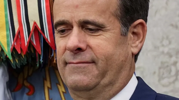 از جان رتکلیف، نامزد ریاست سیآیای چه میدانیم؟