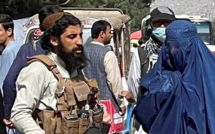 رییس کمیته روابط خارجی مجلس آمریکا: بایدن ۱۵ میلیون دلار صرف خرید کاندوم برای طالبان کرد