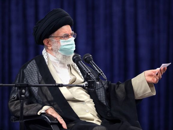 علی خامنهای: اینکه حوزههای علمیه از مردم ارتزاق میکنند ننگ نیست، افتخار است