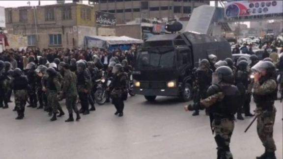 دولت کانادا از شهروندانش خواست به ایران سفر نکنند