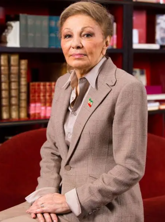 شهبانو فرح پهلوی: نیروهای مسلح نباید سرنوشت خود را با سرنوشت قاتلان گره بزنند