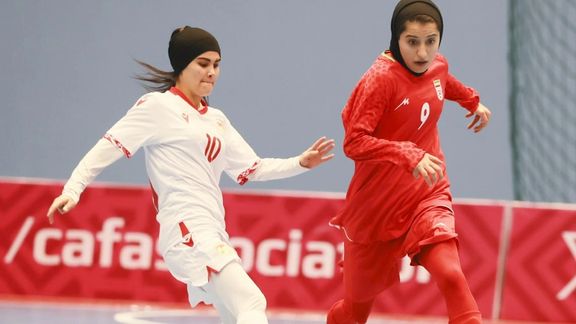 تاجیکستان ۱-۱۰ ایران؛ قهرمانی فوتسالیستهای زن ایران در تورنمنت کافا