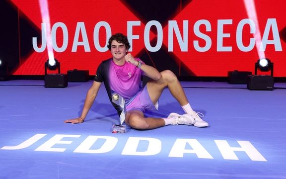 ژوائو فونسکا با پیروزی برابر رقیب آمریکایی، قهرمان مسابقات تنیس نسل آینده ۲۰۲۴ شد