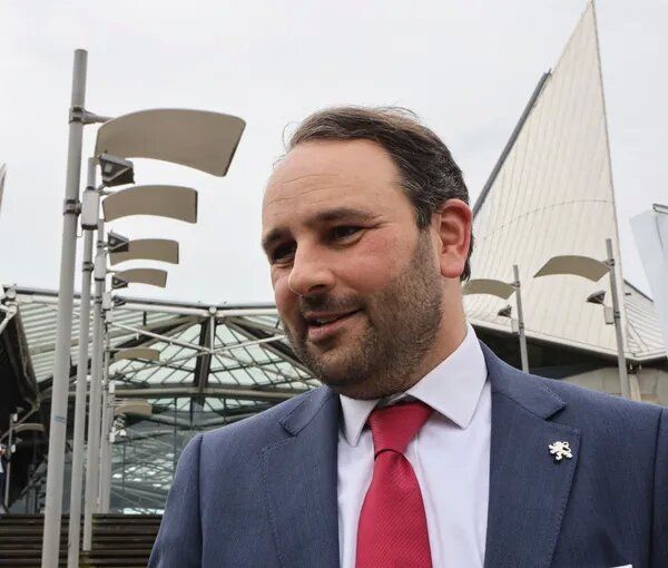 برلماني بلجيكي لـ"إيران إنترناشيونال": هناك احتمال بتسليم أسد الله أسدي إلى أميركا 