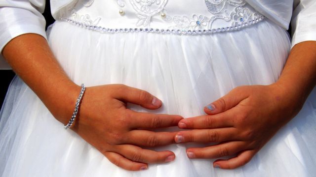 ثبت حدود ۲۶ هزار کودک‌همسری در سال گذشته و افزایش آمار مادران زیر ۱۵ سال