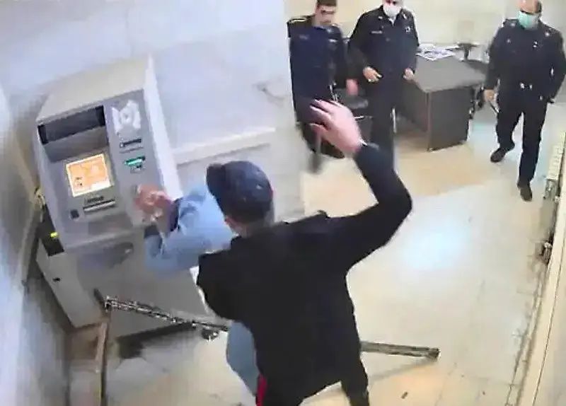 جوانان دیگری بر اثر خشونت ماموران در استان گیلان جان باختند