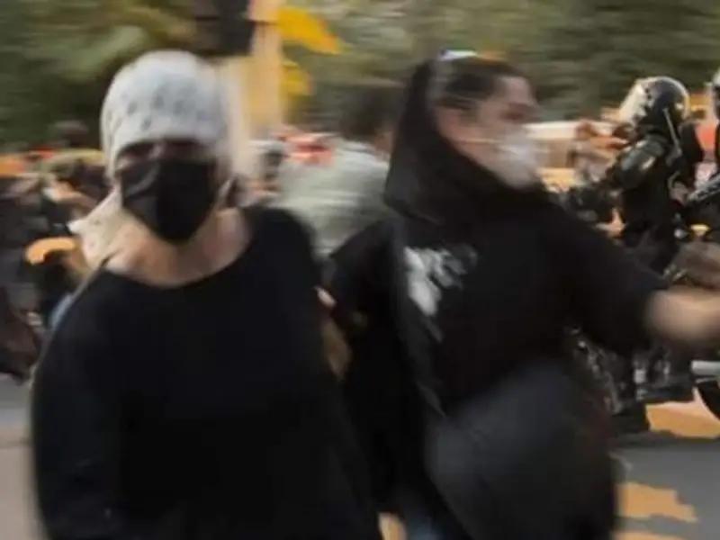 "العفو الدولية" تنشر تقريرا مؤلفا من120صفحة حول اعتداءات عناصر الأمن الإيراني على متظاهرين