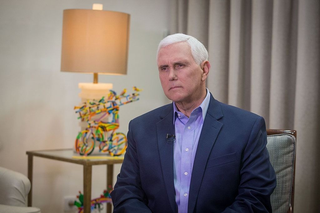 مایک پنس: دولت آینده آمریکا جمهوری‌خواه خواهد بود و دوباره از برجام خارج می‌شود