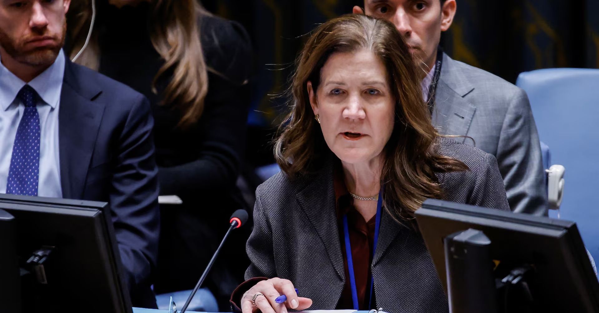 US urges Iran to make a deal or brace for more pressure