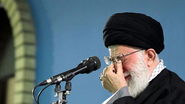 بسبب الترويج لـ"منظمات وأفراد خطرين".. إغلاق صفحات المرشد الإيراني على إنستغرام وفيسبوك